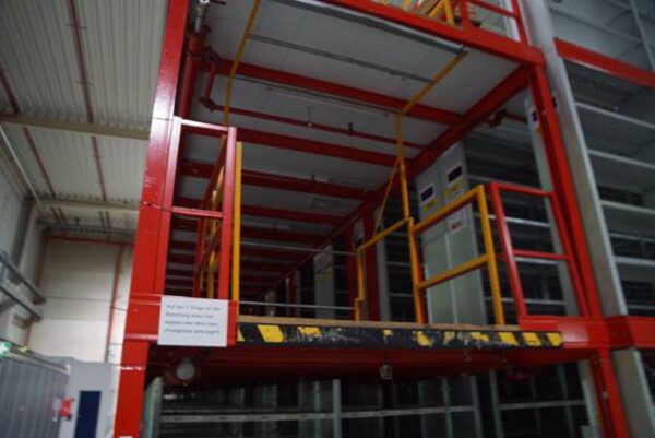 3 geschossige Fachbodenregalanlage, Meta, ca. 375m2 Grundfläche, 100kg Traglast pro Boden – gebraucht - : – Bild 5
