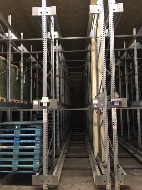 Radio Shuttle Paletten(einfahr)regal für 1.929 Europaletten, 700kg / Palette – gebraucht -: – Bild 6