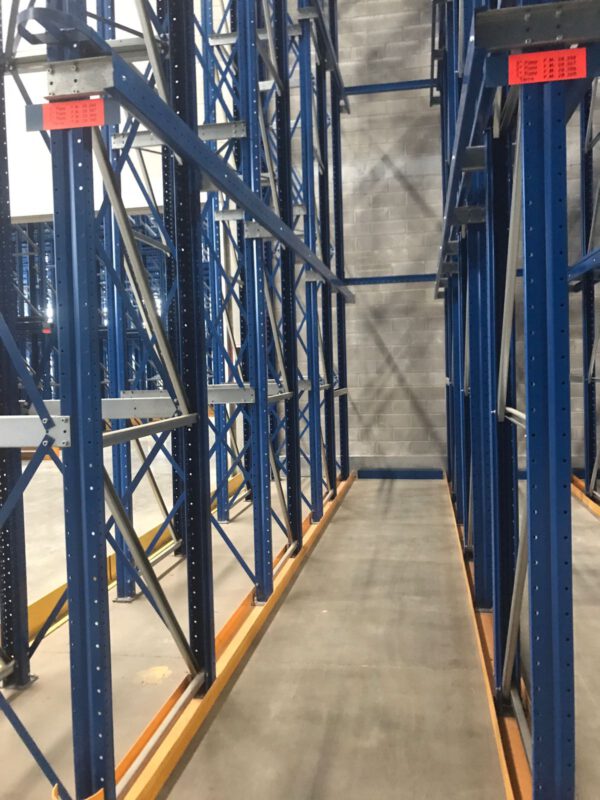 Schwerlast - Einfahrregal für Europaletten bis 1 To., bis zu 15.000 Palettenplätze verfügbar, 10m Rahmenhöhe – gebraucht -: lagertechnik