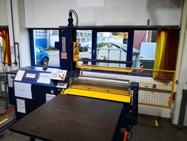 Zweiwalzen Rundbiegemaschine HCU 1050x2, Faccin (Italien) – gebraucht - : – Bild 6