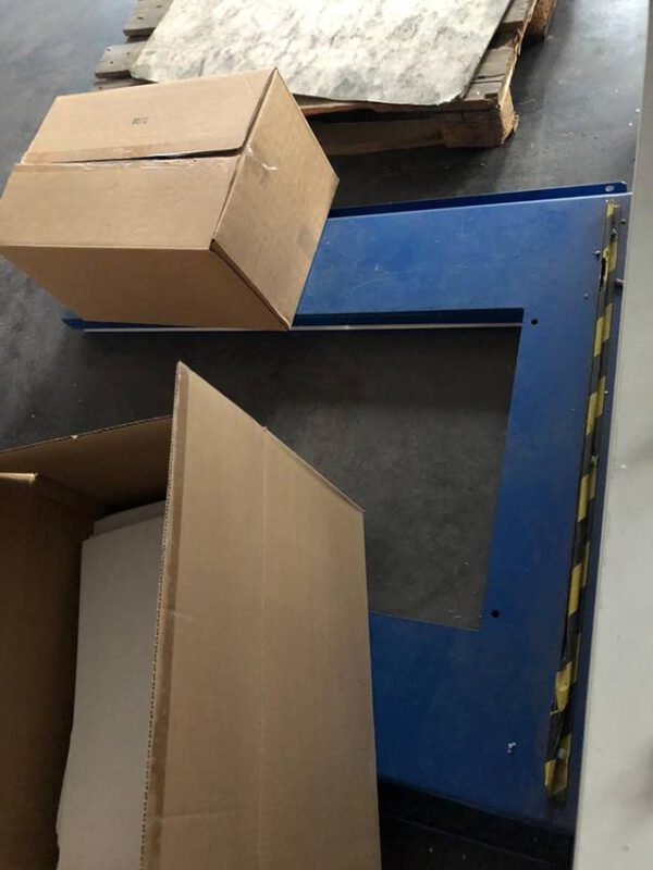 2 Stück U-förmige Flachform-Hubtische für Europaletten, Hublast 1.000kg – gebraucht - : – Bild 6