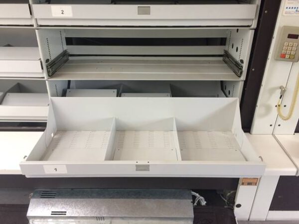 12 Stück Lagerpaternoster, Lista, 4m hoch, 450kg pro Gondel – gebraucht -: – Bild 6