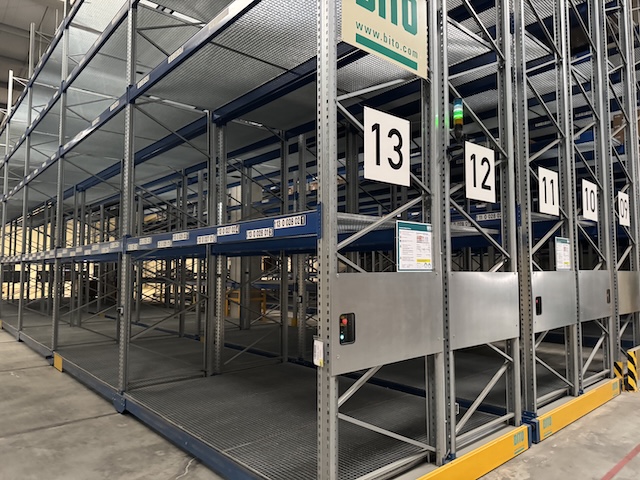 Palettenverschieberegalanlage, Bito, Höhe ca. 8m, 900kg / Palette, 3,60m Traversen, ca. 2.684 Stellplätze - gebraucht - : lagertechnik Palettenverschieberegalanlage, Bito, Höhe ca. 8m, 900kg / Palette, 3,60m Traversen, ca. 2.684 Stellplätze - gebraucht - : – Bild 78