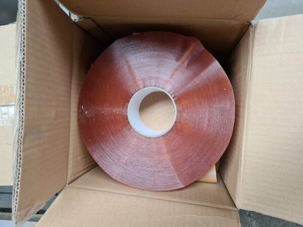 Kartonverschließer (Boden und Deckel) für hohe Kartonagen, inkl. Gurtförderer vor der Maschine und Rollenbahn nach der Maschine – gebraucht - : – Bild 6
