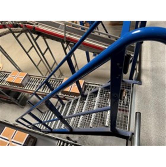 Diverse Treppen – gebraucht - : lagertechnik Diverse Treppen – gebraucht - : – Bild 5