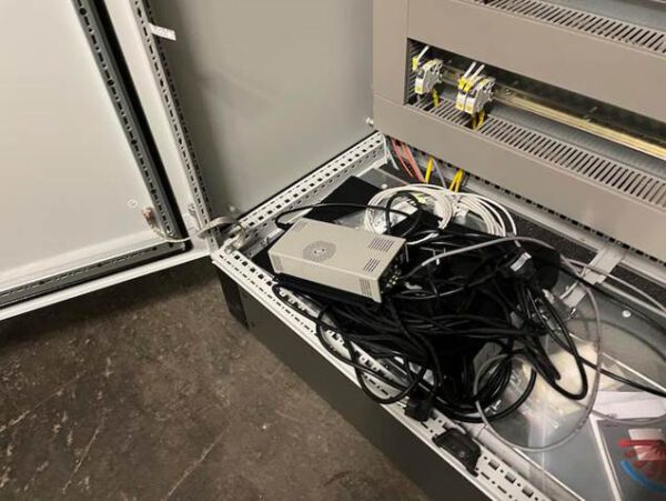 Automatisches Teiletransportsystem mit „selbstfahrenden / autonomen Fachbodenregalen“, 30 Regale, 5 Fahrzeuge, erweiterbar – gebraucht – : - : – Bild 6
