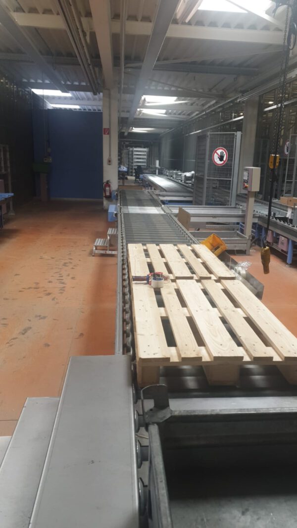 400m angetriebene Euro – Palettenfördertechnik, 1 Tonne / Palette - gebraucht - : – Bild 6