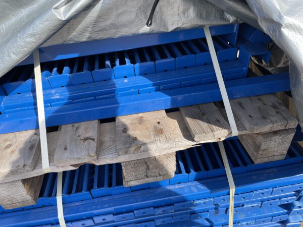 200 Stück Tiefensteg / Tiefenauflage für Palettenregal (ideal für den Einsatz Spanplatten Stärke von 38 - 40 mm) – gebraucht – : lagertechnik