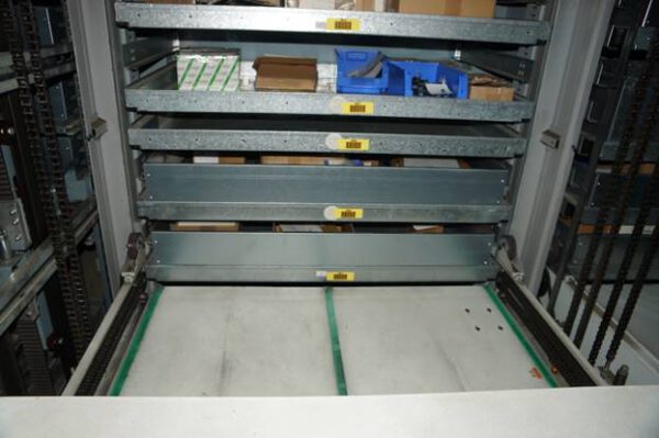 3 x Liftsysteme, Kardex, Höhe 9,40m (kürzbar), ca. 200kg / Tablar, Maße pro Tablar: 0,82 x 1,25m – gebraucht -: – Bild 7