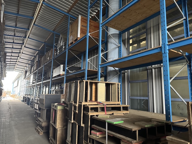 Regalhalle bestehend aus Kragarmregalen und Palettenregalen, OHRA, Grundfläche ca. 867m2 – gebraucht - : lagertechnik Regalhalle bestehend aus Kragarmregalen und Palettenregalen, OHRA, Grundfläche ca. 867m2 – gebraucht - : – Bild 67