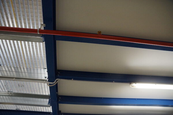 Stahlbau - Lagerbühne, 500kg/m2, Grundfläche ca. 6.440 m2 – gebraucht - : – Bild 7