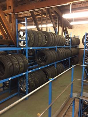 2 Reifenregalanlagen, je 2 Stockwerke - gebraucht -: lagertechnik