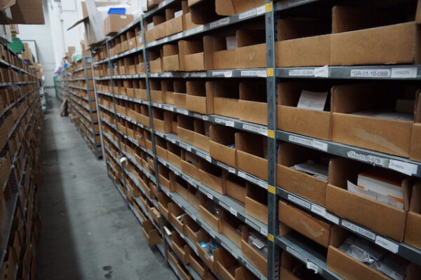 Fachbodenregale, Stecksystem, Hersteller dalminels, 1,30m x 0,60m (andere Maße erhältlich), Rahmenhöhe 2,20m (andere Höhen erhältlich) – Neuware - : – Bild 7
