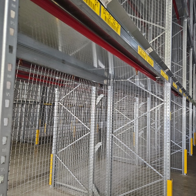 Palettenregal, Dexion, Höhe ca. 8,50 bis 9,90m, ca. 900kg / Palette, Traversenlängen 2,70m und 3,40m, max. ca. 5.900 Stellplätze - gebraucht - : lagertechnik Palettenregal, Dexion, Höhe ca. 8,50 bis 9,90m, ca. 900kg / Palette, Traversenlängen 2,70m und 3,40m, max. ca. 5.900 Stellplätze - gebraucht - : – Bild 8