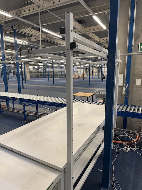 80 Stück Arbeitsplatz / Packtische, 2m x 0,90m – gebraucht - lagertechnik 80 Stück Arbeitsplatz / Packtische, 2m x 0,90m – gebraucht - – Bild 8