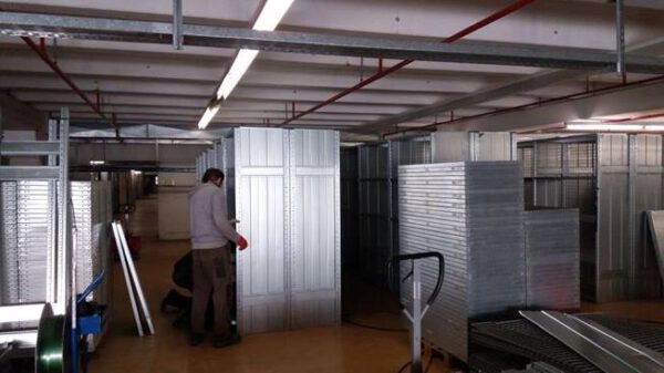 Fachbodenregale, SSI Schäfer R3000, 1,30m x 0,60m, ca. 800 Felder – gebraucht - : – Bild 8