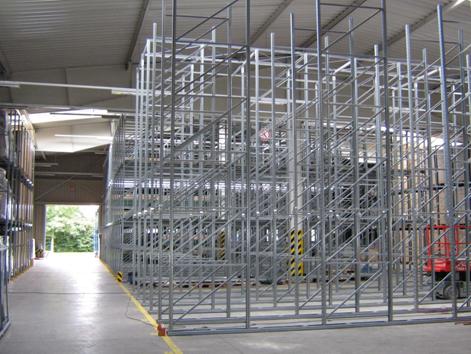 Paletteneinfahrregal, Bito, ca. 2.280 Palettenstellplätze, max. 400kg / Palette, Höhe ca. 6,75m – gebraucht -: lagertechnik