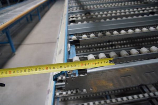 Bito Durchlaufregal bzw. Bereitstellregale, gesamt 12 Felder – gebraucht - : – Bild 8