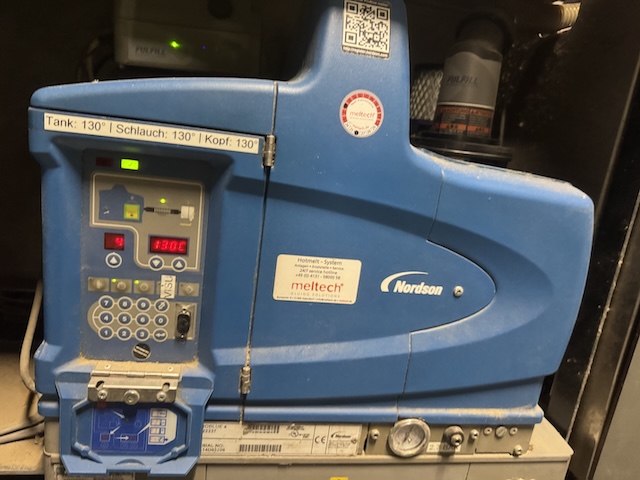 Kartonsverpackungsmaschine, Kartonverschließer / Deckler, B&E Equipment / I-Pak – gebraucht - : lagertechnik Kartonsverpackungsmaschine, Kartonverschließer / Deckler, B&E Equipment / I-Pak – gebraucht - : – Bild 9