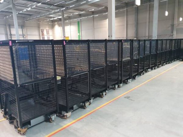 300 Stück Kommissionierwagen, Transportwagen Gitterwagen– gebraucht - : lagertechnik