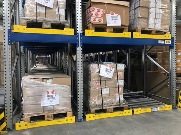 Paletten – Durchlaufregal für 120 Europaletten, 1.000kg / Palette – gebraucht -: – Bild 9