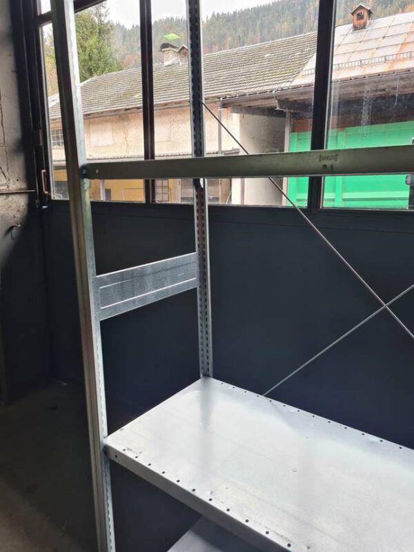 über 1.800 Felder Fachbodenregale, Regalwerk / Berger, Typ Bert, 1m und 1,28m x 0,50m, 150kg, verschiedene Höhen 2m / 2,32m und 2,50m, ca. 9.240 Stück Fachböden – teils Neuware teils gebraucht - : – Bild 9