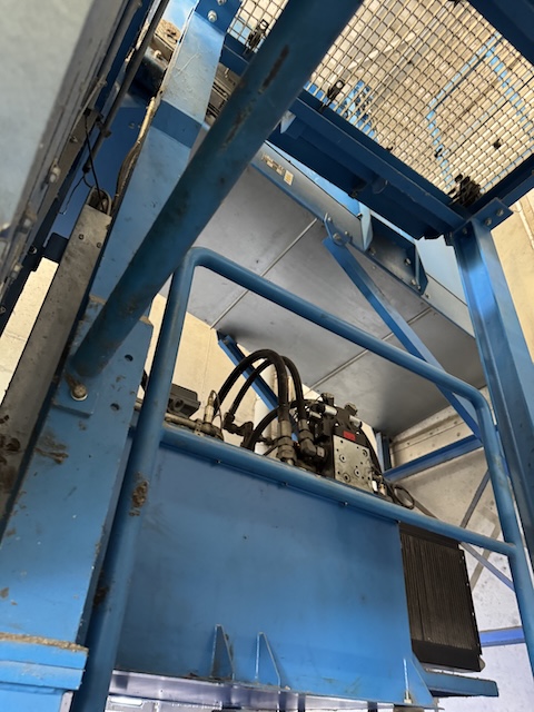 Große Müllpresse / Kartonpresse, Höma, – gebraucht - : lagertechnik Große Müllpresse / Kartonpresse, Höma, – gebraucht - : – Bild 10