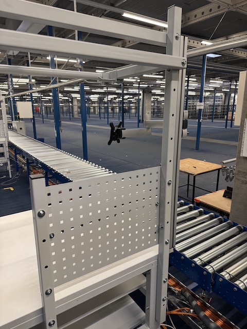 80 Stück Arbeitsplatz / Packtische, 2m x 0,90m – gebraucht - lagertechnik 80 Stück Arbeitsplatz / Packtische, 2m x 0,90m – gebraucht - – Bild 10