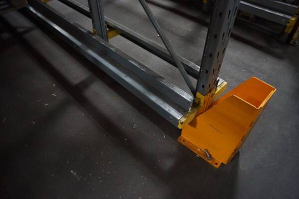 3 x Einfahrregale, gesamt ca. 216 Palettenplätze, max. 800kg pro Palette – gebraucht - : – Bild 11