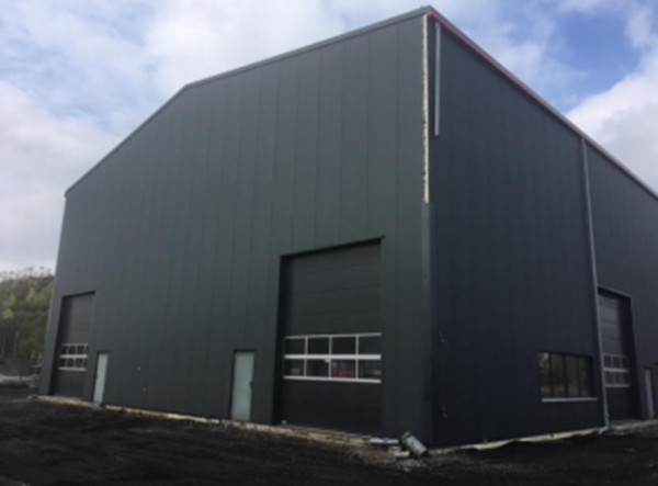 2 Stahlhallen (1 Kalthalle und 1 Warmhalle) mit Kranbahnen - gebraucht - : – Bild 11