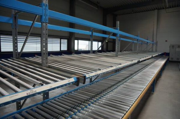 Bito Durchlaufregal bzw. Bereitstellregale, gesamt 12 Felder – gebraucht - : – Bild 10