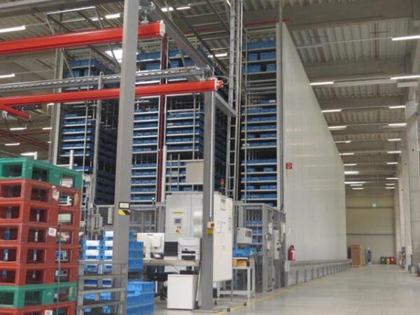 ATL, bzw. AKL (autom. Tablarlager, bzw. Kleinteilelager) ca. 10.488 Stellplätze, 100kg Fachlast – gebraucht - : lagertechnik