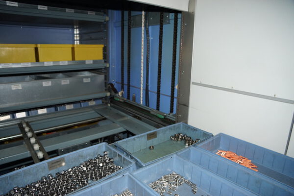 3x Liftsysteme, Kardex, Höhe ca. 5,50m, 300kg / Tablar – gebraucht -: – Bild 11