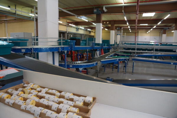 Komplette Fördertechnikanlage, ca. 200m, Rollenbreite 40 und 60cm - gebraucht - : – Bild 11
