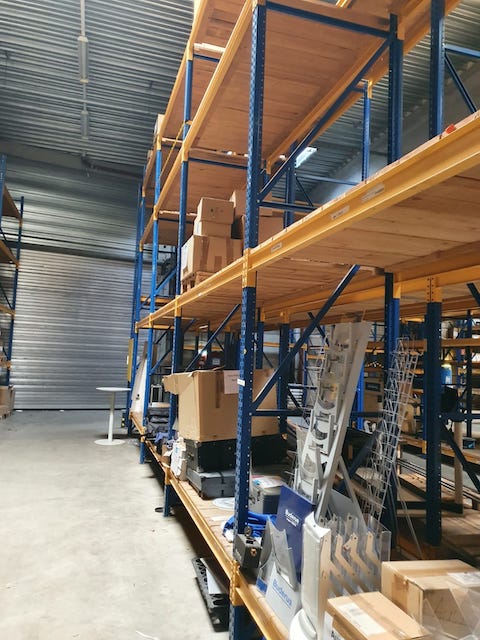 Palettenregal / Kommissionierregal, mit Echtholzboden für hohe Belastungen, Gemac, ca. 5,60m hoch,  – gebraucht – : lagertechnik
