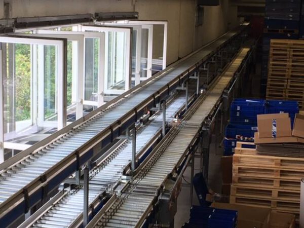 niedriges AKL (Automatisches Kleinteilelager) mit 33.792 Stellplätze (7 Gassen) - gebraucht - : – Bild 12