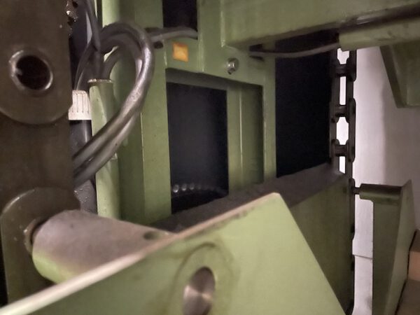 Langgutpaternoster auch gut für Kleinteile geeignet, max. 3,20m Langgut, 18 Gondeln, 500kg/Gondel – gebraucht - : – Bild 12