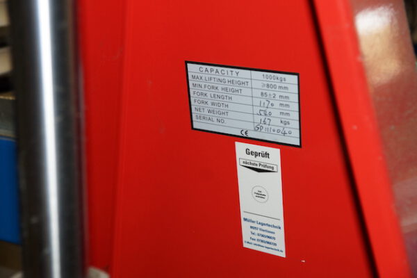 8 - 9 Stück Scherengabelhubwagen mit elektrischen Hub (rote und gelbe) - gebraucht - : – Bild 12