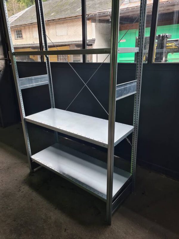 über 1.800 Felder Fachbodenregale, Regalwerk / Berger, Typ Bert, 1m und 1,28m x 0,50m, 150kg, verschiedene Höhen 2m / 2,32m und 2,50m, ca. 9.240 Stück Fachböden – teils Neuware teils gebraucht - : – Bild 12