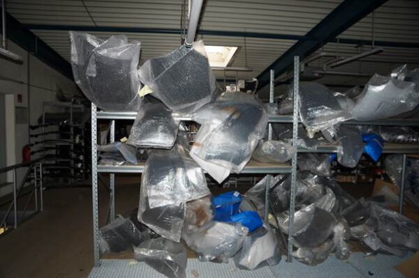 21 Felder Weitspannregale, Höhe 2,50m, mit Spanplatten 1m x 2,24m – gebraucht - :