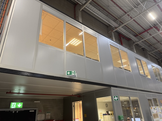 Lagerbüros, Raum-im-Raum-System, 2 geschossig mit Treppe, 2 große und ein kleiner Raum – gebraucht - : lagertechnik Lagerbüros, Raum-im-Raum-System, 2 geschossig mit Treppe, 2 große und ein kleiner Raum – gebraucht - : – Bild 13