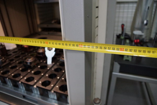 Liftsystem, Hänel 300kg / Tablar inkl. Auszugtisch, Höhe 5,80m – gebraucht - : lagertechnik
