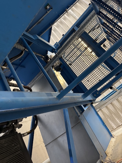 Große Müllpresse / Kartonpresse, Höma, – gebraucht - : lagertechnik Große Müllpresse / Kartonpresse, Höma, – gebraucht - : – Bild 13