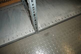 2- stöckige SSI Schäfer Fachbodenanlage R3000, ca. 108 Felder, Böden 1,28m x 0,50m, 250kg / Boden – gebraucht - : lagertechnik