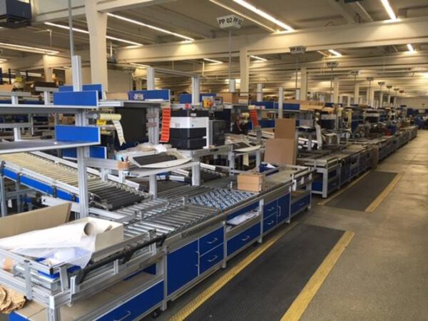niedriges AKL (Automatisches Kleinteilelager) mit 33.792 Stellplätze (7 Gassen) - gebraucht - : – Bild 15