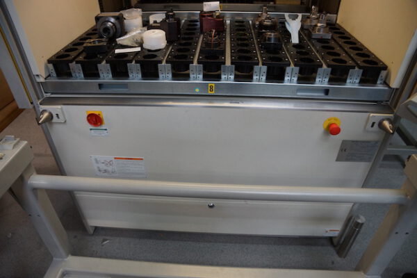 Liftsystem, Hänel 300kg / Tablar inkl. Auszugtisch, Höhe 5,80m – gebraucht - : – Bild 3