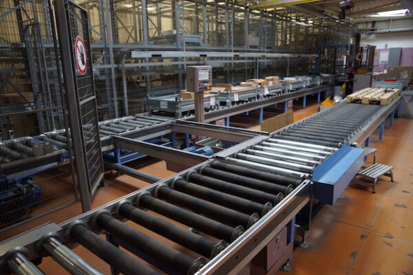 400m angetriebene Euro – Palettenfördertechnik, 1 Tonne / Palette - gebraucht - : – Bild 16
