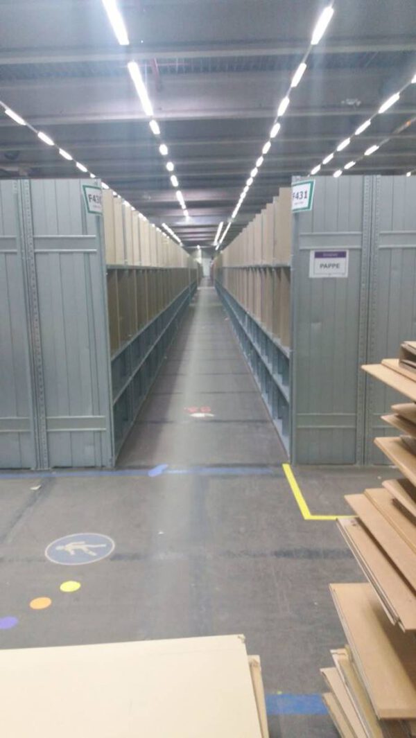 Fachbodenregale, Meta Clip, 1,30m x 0,60m, 2,20 und 2,50m Höhe, ca. 2.500 Felder – gebraucht - : lagertechnik