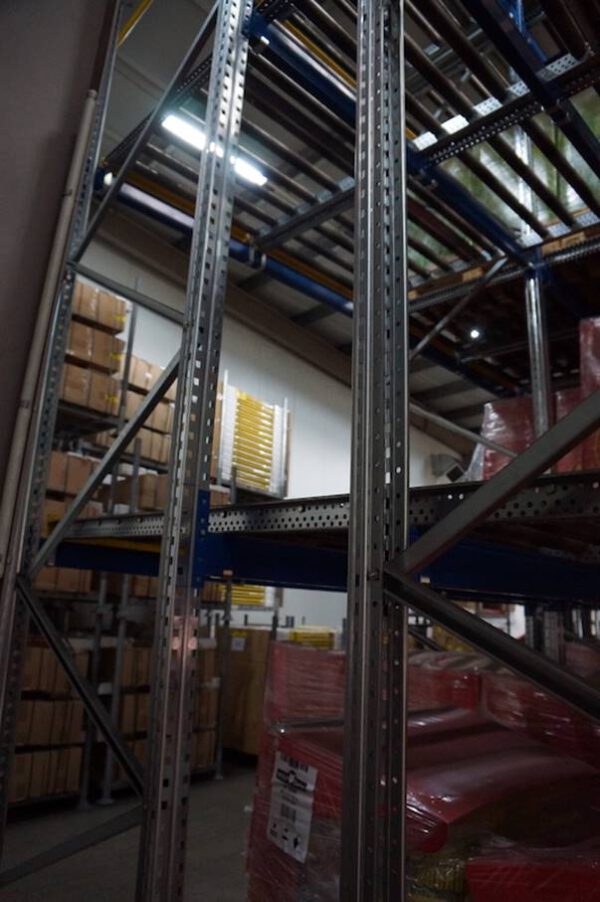 Durchlaufregal (FiFo), SSI Schäfer, gesamt ca. 640 Palettenplätze, max. 900kg pro Palette – gebraucht - : – Bild 18