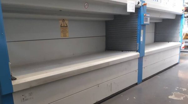 4 Stück Lagerlift, Shuttle, Kardex, ca. 10,90m hoch (kürzbar), Tablargröße: ca. 2850x864mm, 240kg / Tablar, mit vielen Tablaren – gebraucht -: